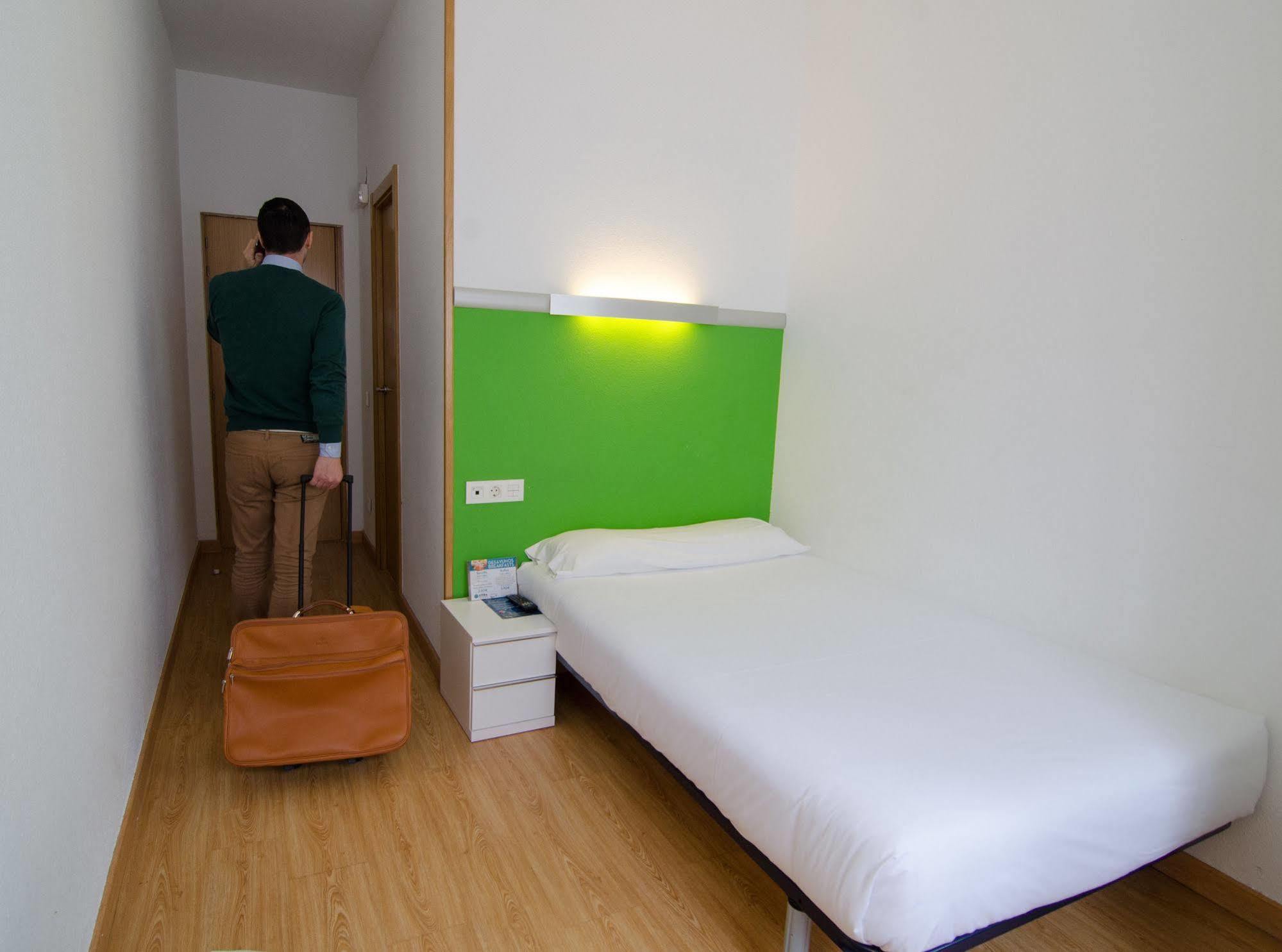 Hotel Centro Vitoria Autocheckin Eksteriør billede